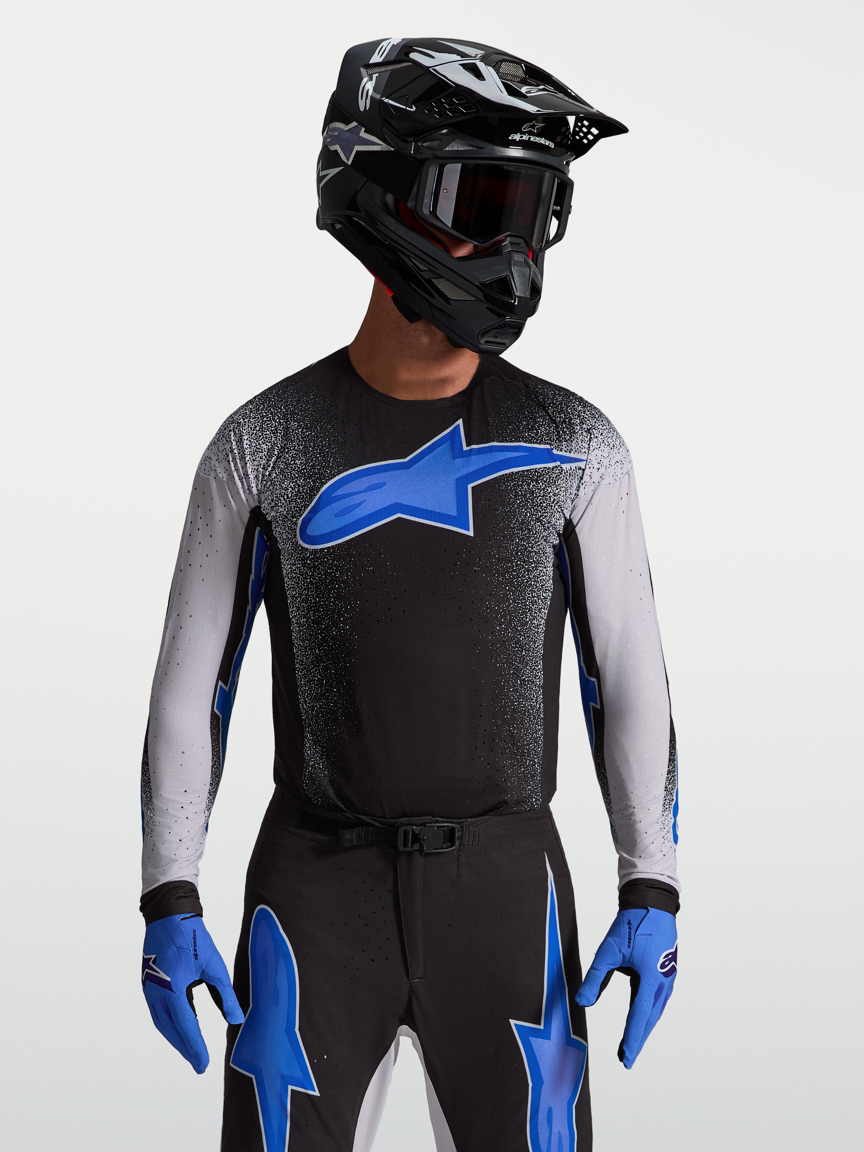 Alpinestars Supertech Hiten AFD trøje, motocross-racingtrøje til herrer, sort og blå med atletisk pro-pasform.