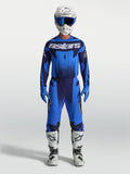 Alpinestars Techstar Swan Gear Set, motocross-racerudstyr til herre, blå og mørkeblå, atletisk race fit, komplet motocross-sæt med hvid hjelm og støvler