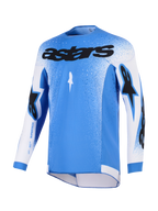 Alpinestars 2026 Supertech Scenz jersey, motocross-jersey, UCLA blå og hvid, med sort astars-logo på brystet, gradueret nistret design på skuldre og ærmer, letvægts stretch-mesh, atletisk performance-pasform til off-road racing