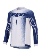 Alpinestars 2026 Supertech Scenz jersey, motocross-trøje, lysegrå og mørkeblå, med mørkeblå Astars-branding på brystet og ærmerne, gradueret nistret mønster, laserskårne perforeringer til ventilation, professionelt terrænracerudstyr