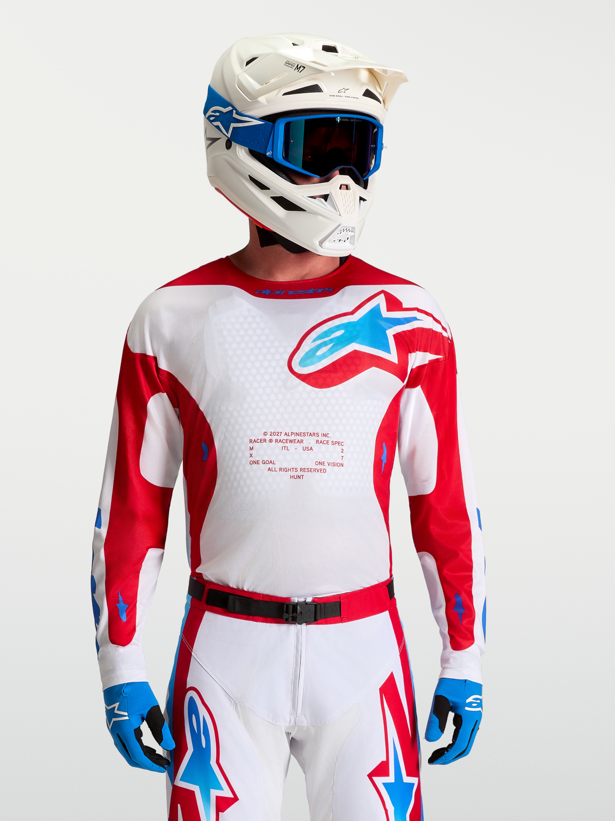 Alpinestars Racer Hunt trøje, motocrosstrøje til mænd, rød og hvid med blå detaljer, fugttransporterende og ventileret mesh.
