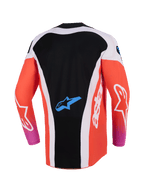 Alpinestars 2026 Techstar Knif trøje, motocross-trøje, sort og orange fluo, set bagfra med forlænget rygdesign, hvide sidepaneler, blåt Astar-logo på den nederste del af ryggen, lange ærmer, high-performance racingudstyr