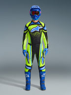 Alpinestars 2026 Techstar Nomur-udstyrssæt, komplet motocross-raceroutfit, neongul og sort med blå detaljer, komplet udstyrssæt inklusive hjelm, handsker og støvler, atletisk race-pasform med stjernegrafik, professionel MX-beskyttelse