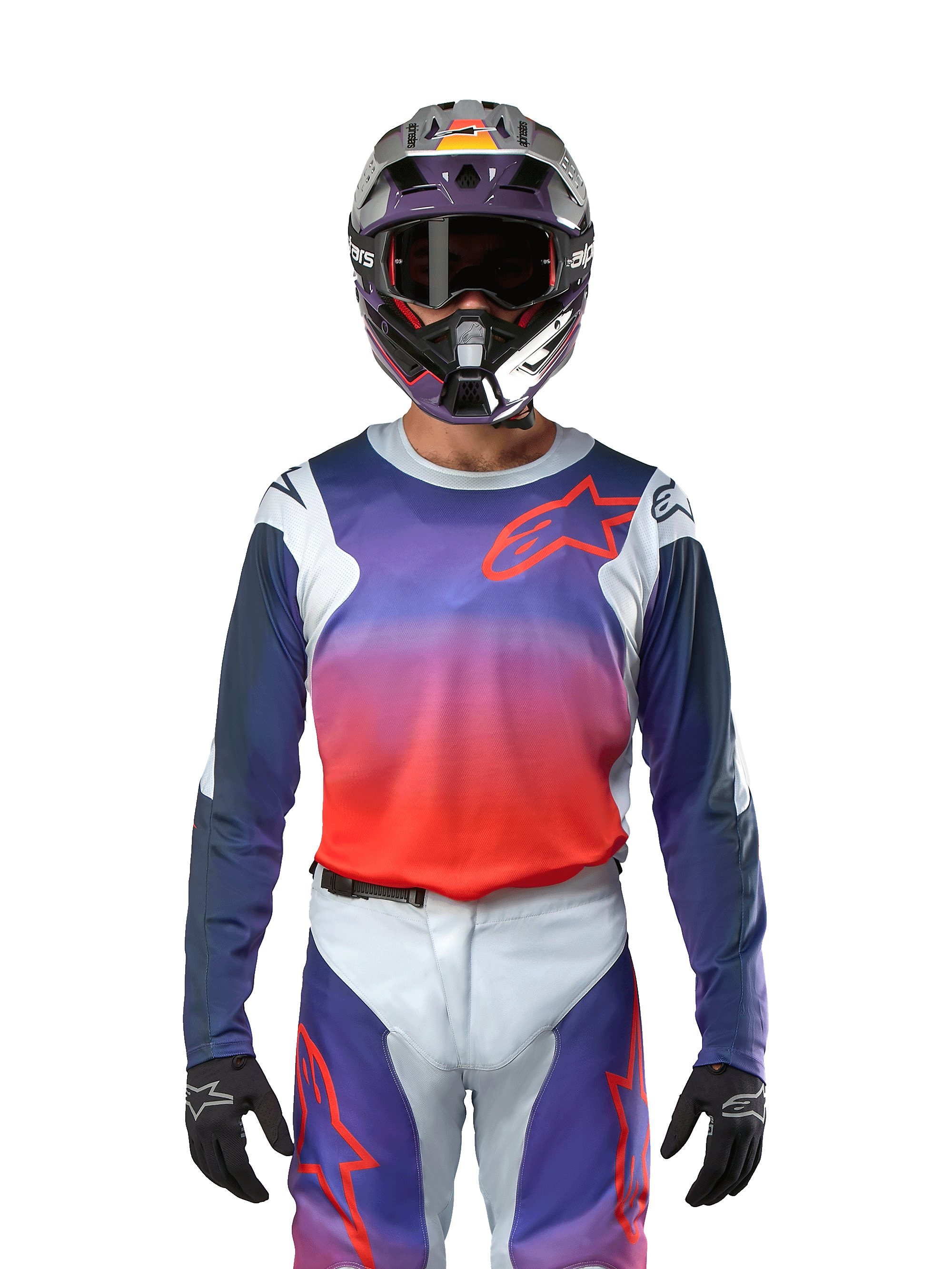 Alpinestars 2024 Racer Hoen trøje i Light Gray Hot Orange Black, motocross-trøje båret af en kører med matchende udstyr, med en vibrant farveovergang og Alpinestars stjernelogo på brystet, designet til off-road ydeevne.