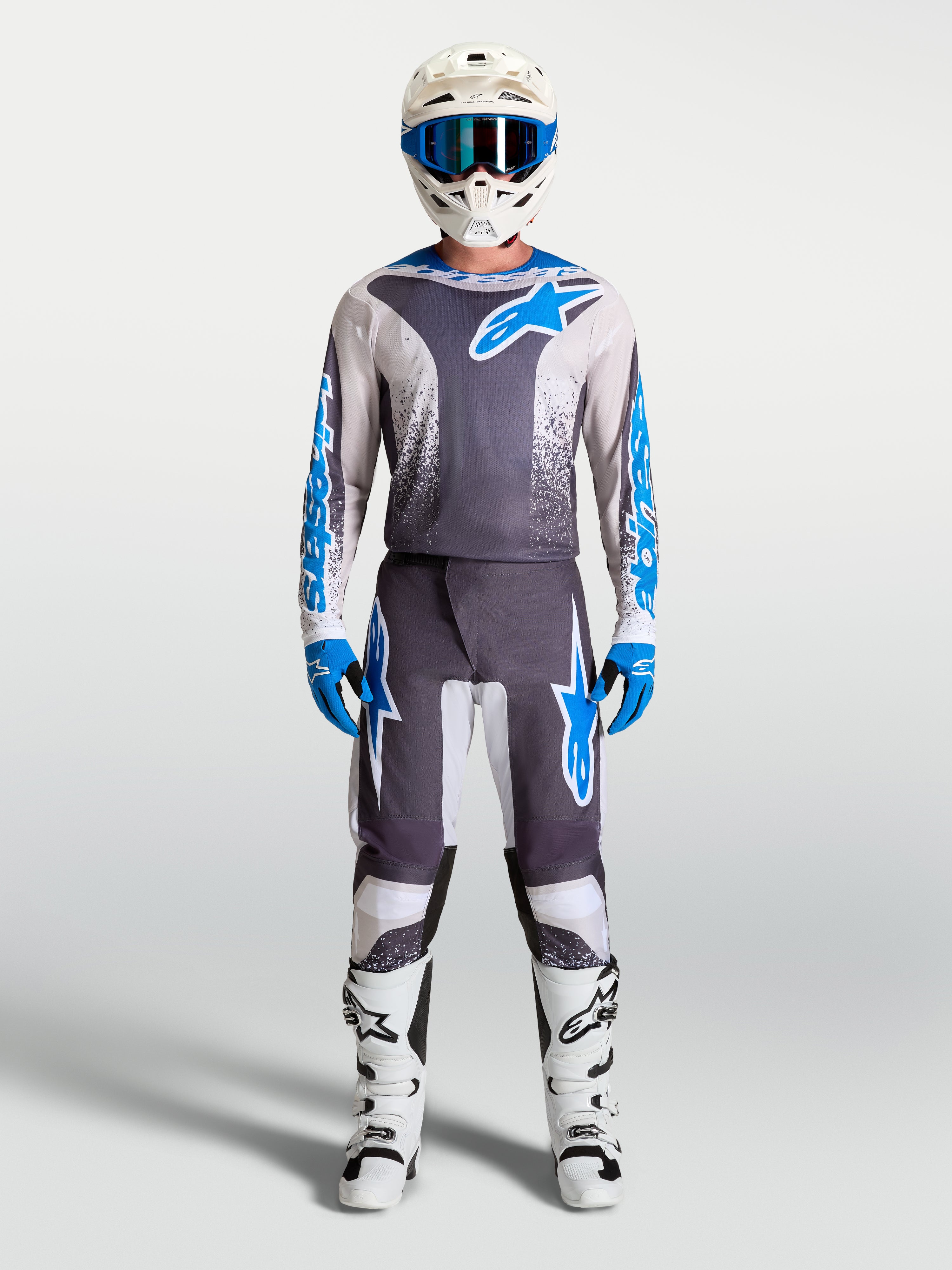 Alpinestars 2027 Fluid Drag gear sæt, gråt og blåt motocrossudstyr med trøje og bukser til off-road kørsel