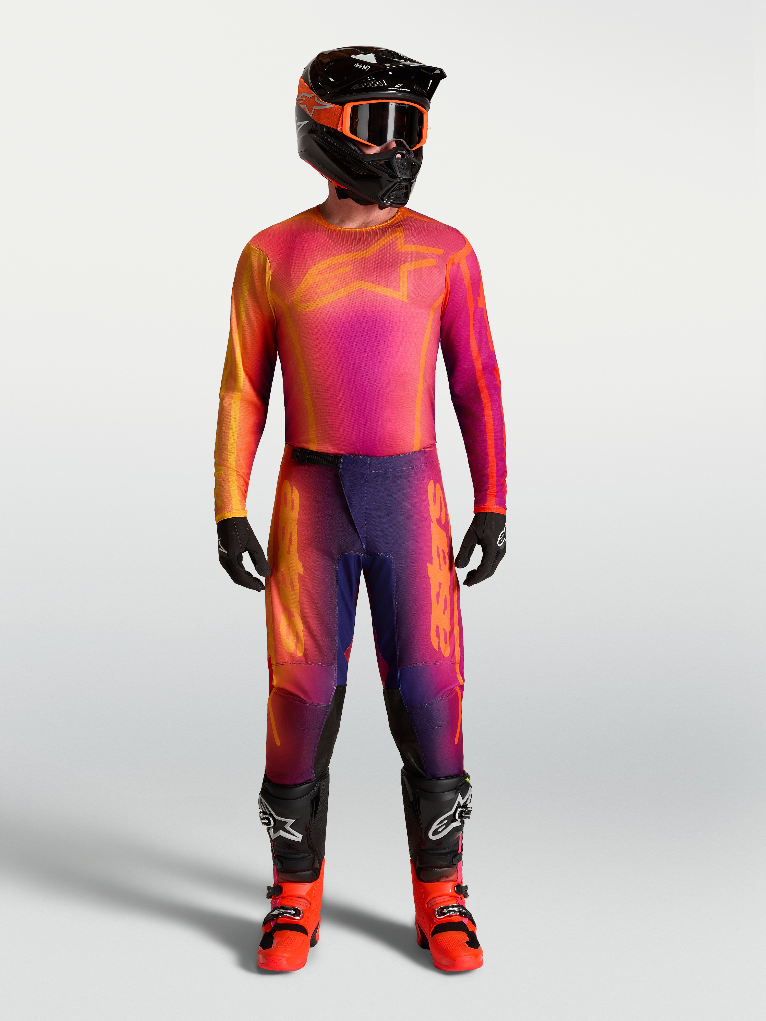 Alpinestars Fluid Kepler bukser og udstyrssæt, lilla og orange motocrossudstyr, køredragt til off-road og MX-kørsel.