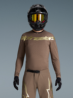 Alpinestars begrænset udgave Supertech Air Gold-sæt, herremotocross-sæt, brun og guld, laserskårne ventilationshuller.