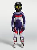 Alpinestars 2027 ungdom Supertech Dyna trøje og gear set, lilla og hvidt motocrosstøj til racing med hjelm og støvler.