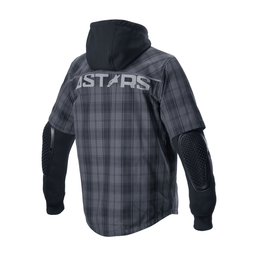 Alpinestars MO.ST.EQ Tartan skjorte, urban motorcykeljakke, Tar Gray Black, set bagfra med 'ASTARS'-branding over skuldrene, en fast sort hætte og synlig honeycomb-albuebeskyttelse på lange sorte ærmer