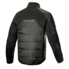 Alpinestars AMT Thermal Liner, sort termisk mellemlagsjakke, set bagfra med quiltet 3L Ripstop-konstruktion, PrimaLoft-isolering og Alpinestars-branding på den øverste del af ryggen