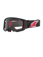 Alpinestars Supertech Corp Goggles, sort og rød ramme med klar linse, sort justerbar rem med et stort rødt og hvidt stjerne-logo, professionelle motocross-briller designet til off-road racing