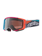 Alpinestars Supertech Stream briller, gråt stel med livlige røde og blå accenter, Multi Mirror Silver-linse, tyk skumpolstring, justerbar rem med tydeligt hvidt 'astars'-logo og farverige geometriske mønstre, professionel øjenbeskyttelse til motocross