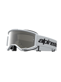 Alpinestars Vision 3 Wordmark Mirror Goggles, hvide motocross-goggles med sølvfarvet spejllinse, hvid rem med sort Alpinestars-logo, RAM-AIR ventilationssystem, CE-godkendt beskyttelse til MX.
