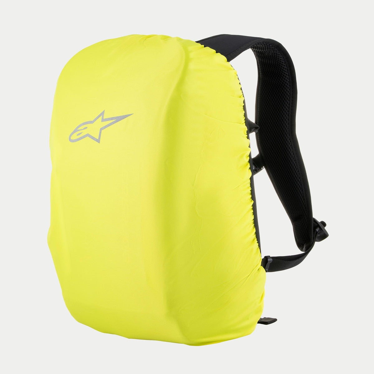 Alpinestars AMP3-rygsæk, fluorescerende gult regnslag, med sølvfarvet Alpinestars-logo, sorte justerbare skulderstropper, vandtæt beskyttelsestilbehør til motorcykeludstyr