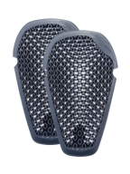 Alpinestars Nucleon Flex Pro knæbeskyttere, antracitgrå, et par ergonomiske motorcykel-beskyttelsesindlæg med en ventileret honeycomb-struktur for luftgennemstrømning og letvægtsbeskyttelse mod stød