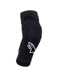 Alpinestars Bionic Plasma Youth knæbeskytter, sort, motocross beskyttelsesudstyr, hvidt Alpinestars-logo og Plasma-branding, 3D mesh-chassis, justerbar rem foroven, ergonomisk kontureret design