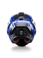 Alpinestars Supertech R10 Arius-hjelm, set bagfra, blank sort, hvid og blå, kulfiberkonstruktion med markant hvid branding, aerodynamisk form, DOT-certificeret mærkat, rød indvendig polstring