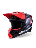 Alpinestars S-M3 Radium hjelm, motocrosshjelm, sort, fluorød og hvid blank, højglans finish med markant hvidt Alpinestars-branding og stjernelogo, udstyret med en klar rød visirskygge og hageventilation, konstrueret til off-road beskyttelse.