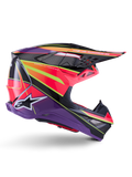 Alpinestars Supertech M10 Era hjelm, motocross-hjelm, pink violet og gul fluo blank, sideprofil, med en multi-komposit carbonskal med levende geometriske mønstre, integrerede ventilationsporte og hvidt Alpinestars-logo, designet til elite off-road præstation