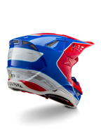 Alpinestars Supertech M10 Aeon ECE 22.06 hjelm, motocrosshjelm, klar rød, blå og hvid blank, set skråt bagfra med aerodynamisk profil, sølvfarvet Alpinestars-branding og integrerede ventilationsporte.