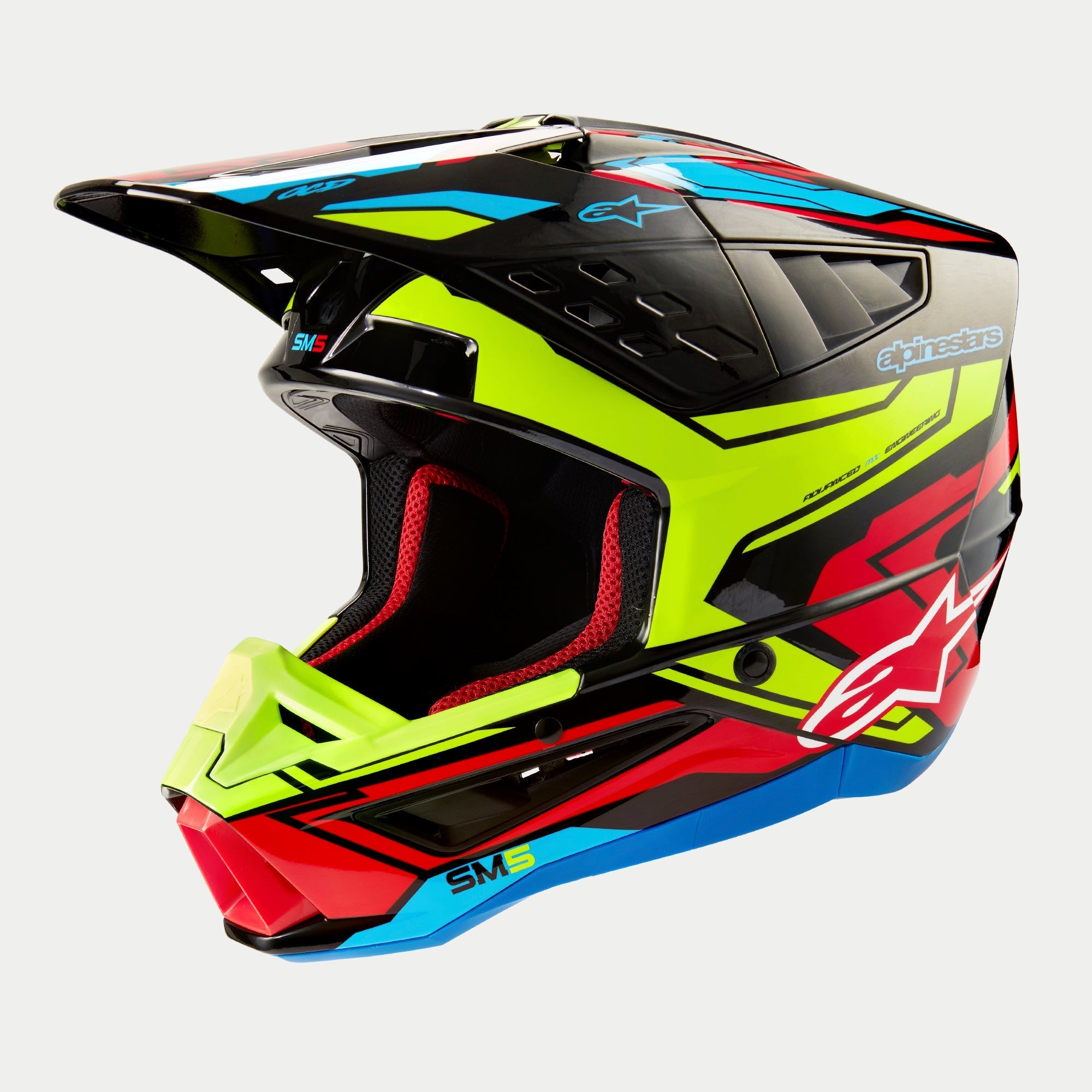 S-M5 Action 2 Hjelm ECE 22.06