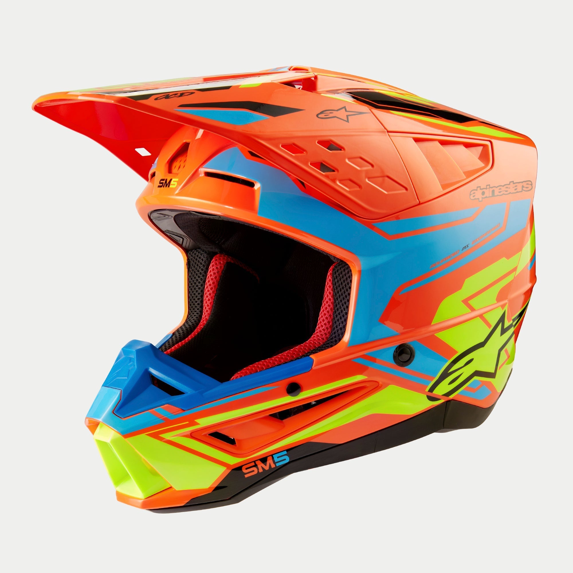 S-M5 Action 2 Hjelm ECE 22.06