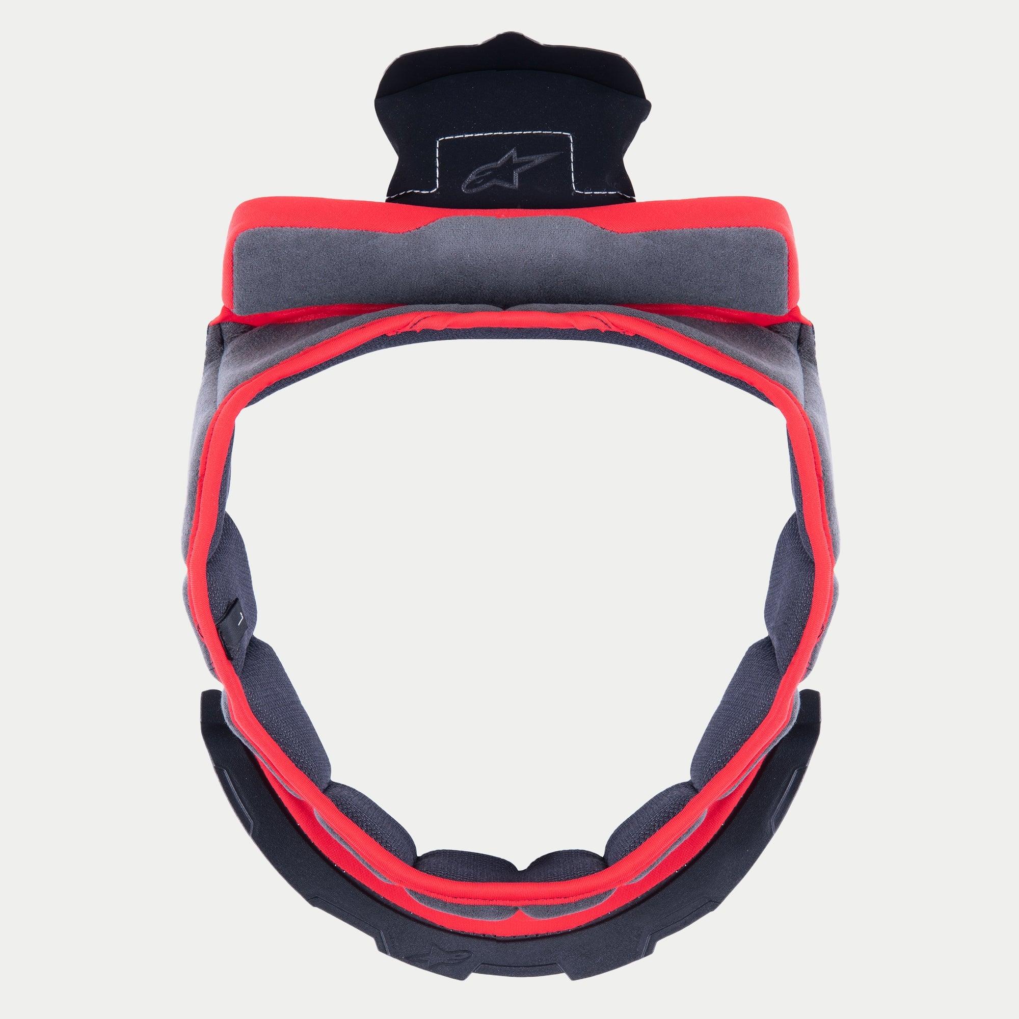 Alpinestars Supertech R10 kronepude, indvendig udskiftningspolstring til hjelm, gråt blødt stof med rød kant og sorte monteringsfaner, cirkulært design til S-R10 hjelme, med broderet stjernelogo på den øverste fane.