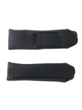 Alpinestars S-R7 hageremsbeskyttelse, reservedel til motorcykelhjelm i sort og grå, med perforerede paneler og røde kontrast-syninger.