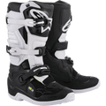 Alpinestars Stella Tech 3 damestøvler, motocross- og off-road-støvler, sort og hvid, med et tre-spænde lukkesystem, hvide TPU skinnebensplader med Alpinestars-branding, sort mikrofiber-overdel med hvide paneler, hvide såler, beskyttende performance-fodtøj til kvindelige kørere