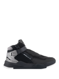 Alpinestars Speedflight Street-sko, motorcykelsko, sort og gun metal, high-top sneaker-profil med en tekstureret mesh-overdel, lateral lynlås og ankelrem, tyk sort sål med hvide detaljer på ydersålen, urban kørestil