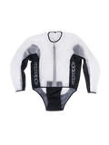 Alpinestars Racing regnjakke, vandtæt gennemsigtig motorcykeljakke, gennemsigtig og sort, hvide vertikale logoer på sidepanelerne, lynlåslukning foran, forbøjet design til pasform over læderdragter, funktionelt racerudstyr til våde vejrforhold