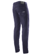 Alpinestars Copper V2 Denim Pants Short Length, Rinse Blue, set bagfra i trekvart profil, viser baglommer og læderpatch i taljen, urbane motorcykeljeans med et klassisk denim-look