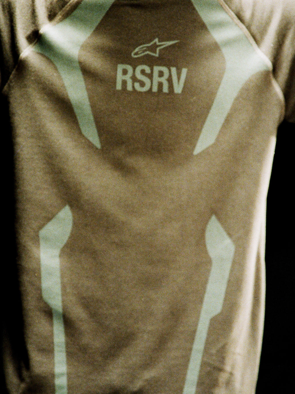 RSRV BASE TEE - Langærmet