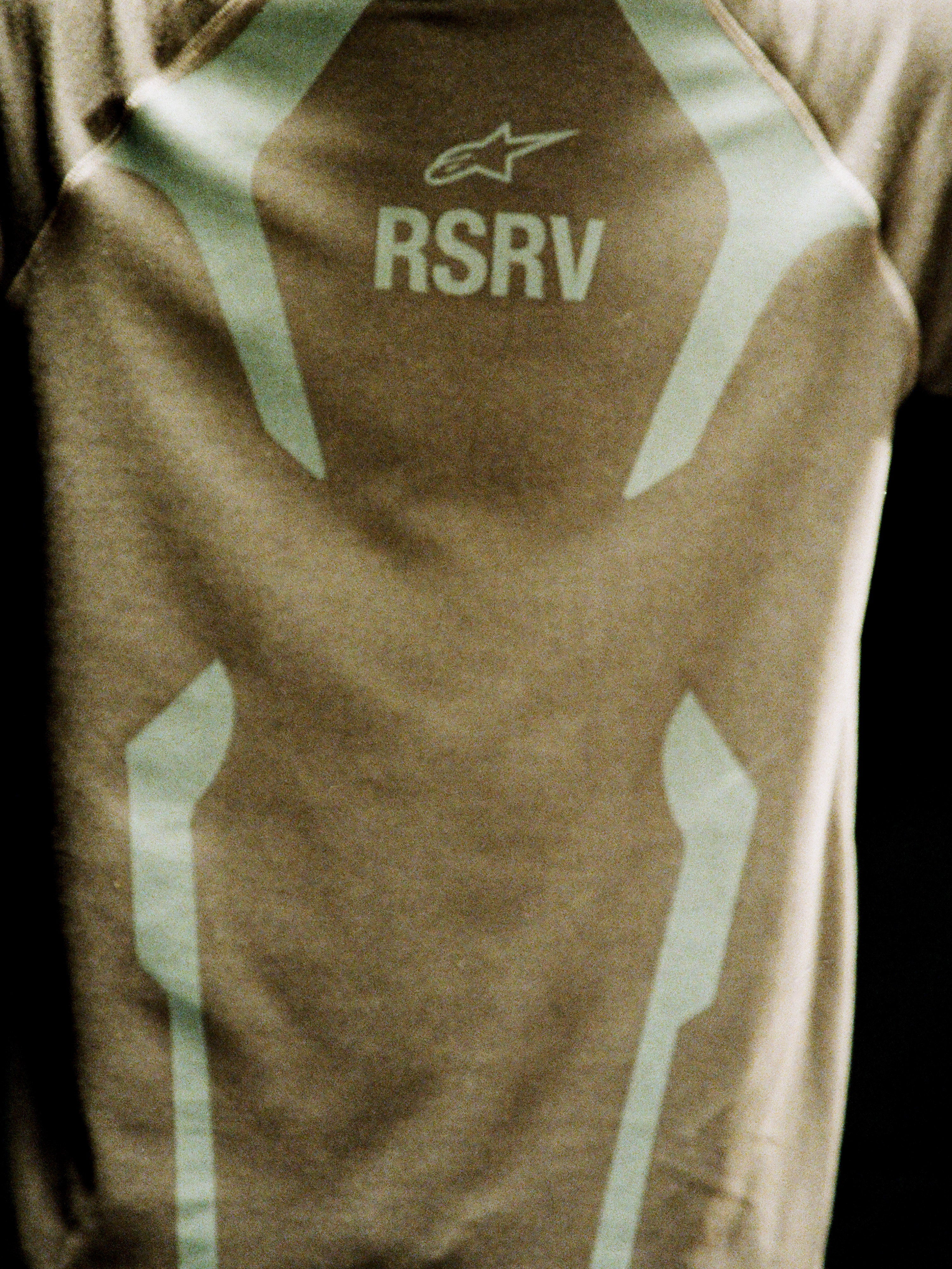RSRV BASE TEE - Langærmet