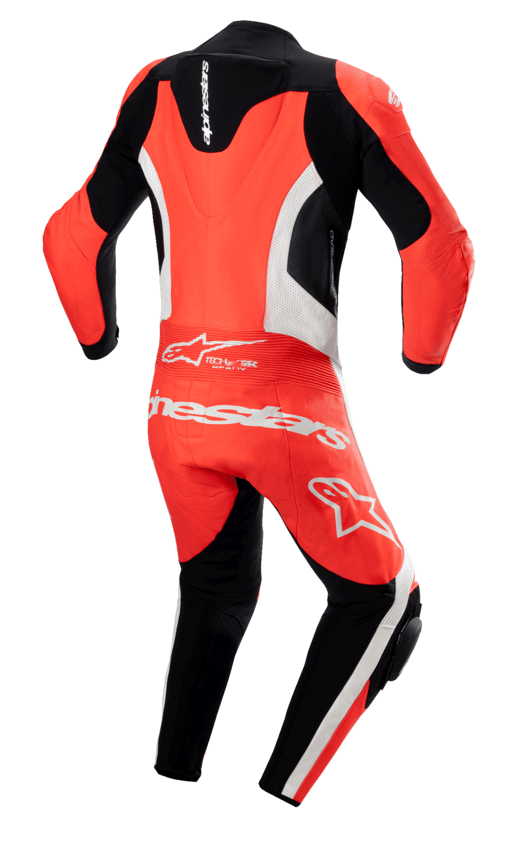 Alpinestars GP Force Lurv 1-Piece læderdragt, fluorescerende rød, hvid og sort, set bagfra med en aerodynamisk rygpukkel, hvide perforerede læderpaneler og markant hvid Alpinestars-branding på den nederste del af ryggen, professionel motorcykelracerdragt med harmonikastrækpaneler.