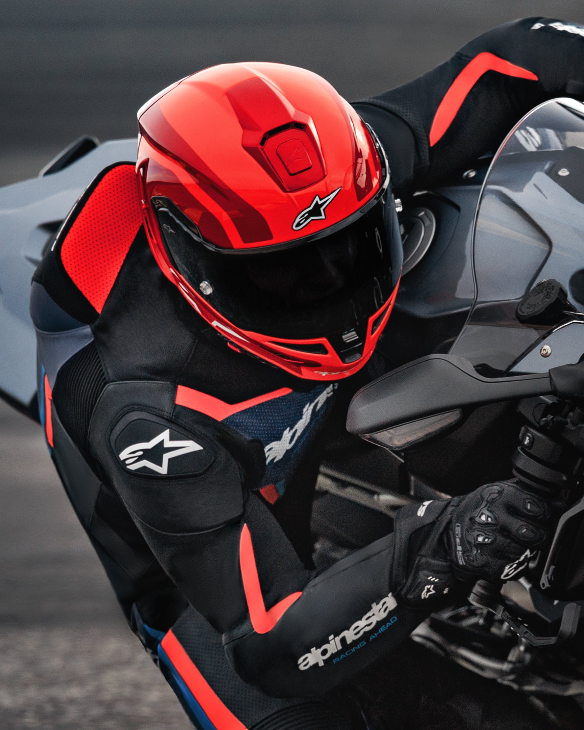 City Hunter V2 - Black Motorcycle Backpack | Alpinestars®