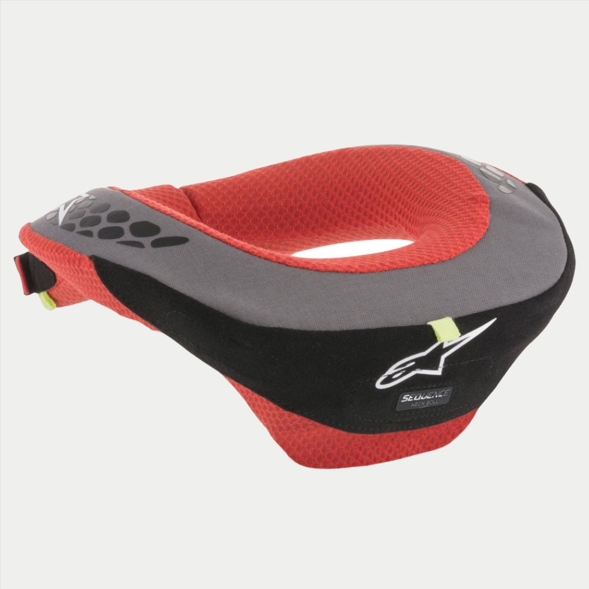 Alpinestars Youth Sequence nakkekrave, nakkebeskyttelse til unge, sort og rød med grå detaljer, hvidt Alpinestars-logo, indvendig mesh-foring, ergonomisk sikkerhedsudstyr til motocross og karting
